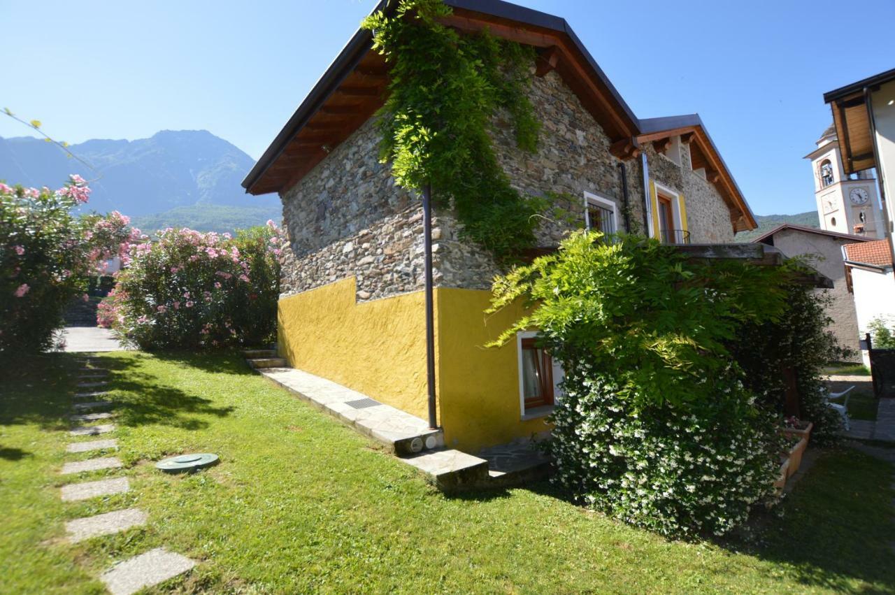 Rustico Giulietta E Romeo Vila Colico Exterior foto